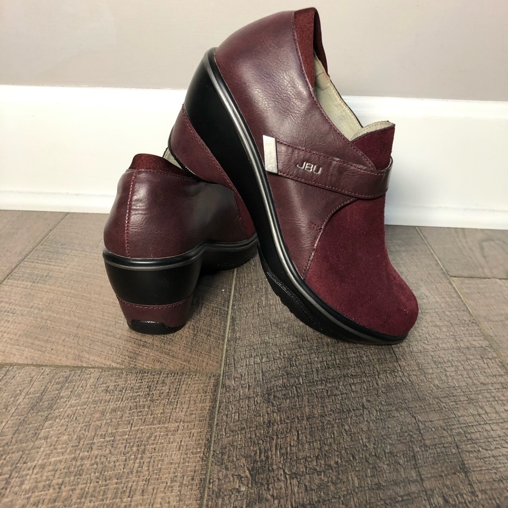 JBU by Jambu Burgandy Clog Wedge
